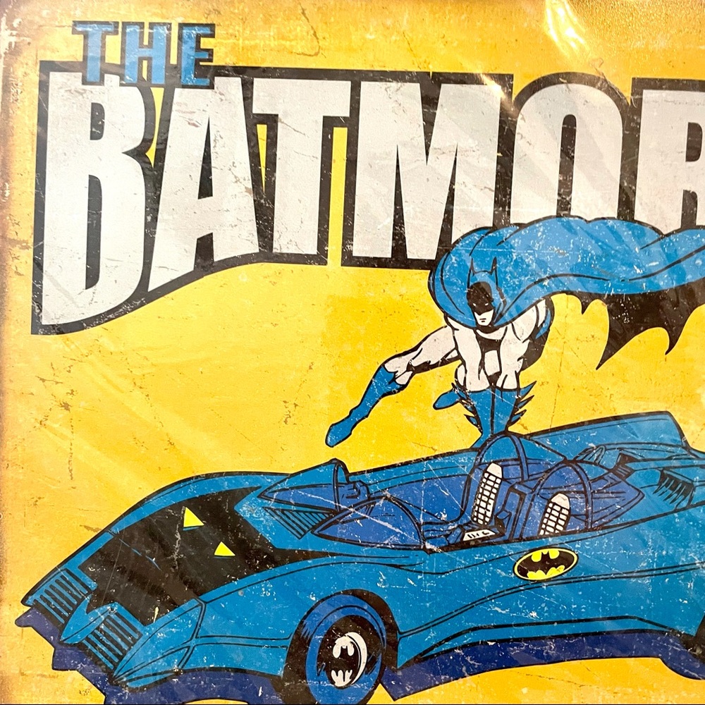 NEW The Batmobile Metal Sign - Picture 2 of 3